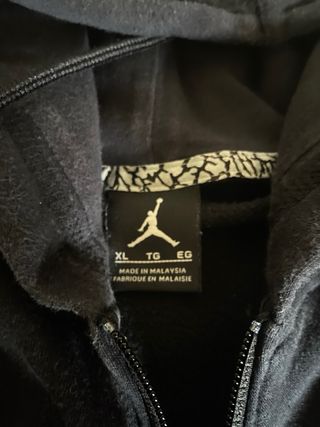 Felpa Jordan zip nera con logo rosso taglia XL