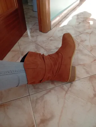 Botas marrones (camel) de ante