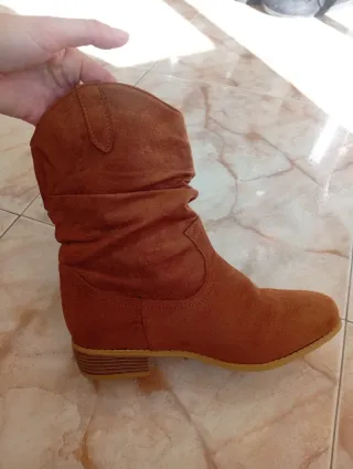 Botas marrones (camel) de ante