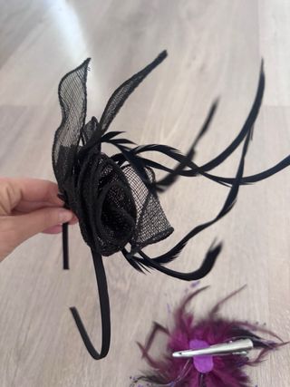 2 Tocados de fiesta negro y morado