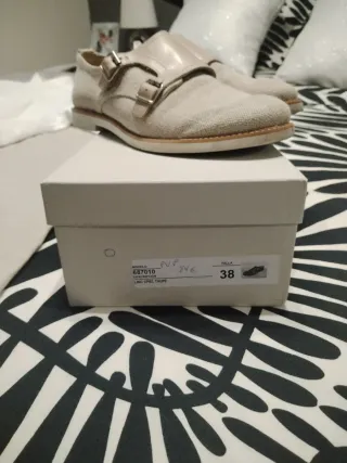 Traje de comunión gris  y beig para niño más zapat