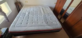 Cama King Size con Somier y Colchón