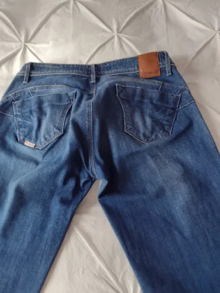 3 Jeans Zara Push Up Salsa Bolsillos Strass