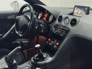 Peugeot RCZ 2.0 HDi 160cv