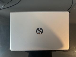 HP Pavilion 15 - i5 7200U