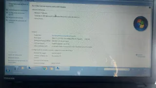 Portátil Toshiba Negro falta poner el Windows nuev