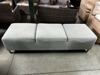 Puff 3 plazas gris tela