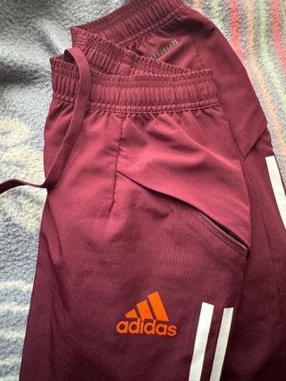 Pantalón chándal Real Madrid Adidas granate