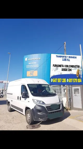 Transportes y Mudanzas
