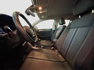 VOLKSWAGEN T-ROC R-LINE 110CV