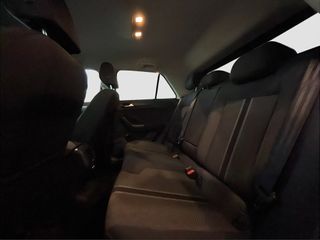 VOLKSWAGEN T-ROC R-LINE 110CV