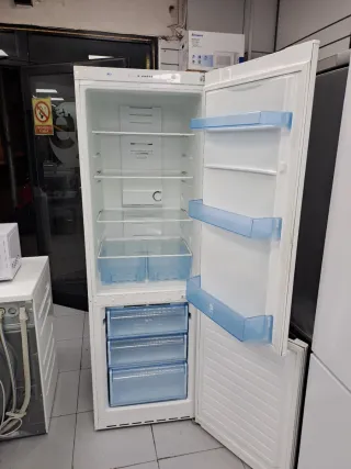 ♤Nevera balay 1,85m + garantía + entrega♤