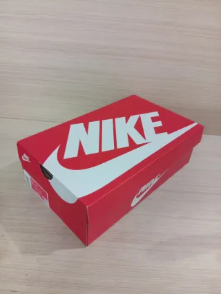 Nike Cortez donna 42.5 nuove originali