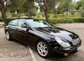 Mercedes-Benz AMG CLS-350 CGI 292CV AUT.