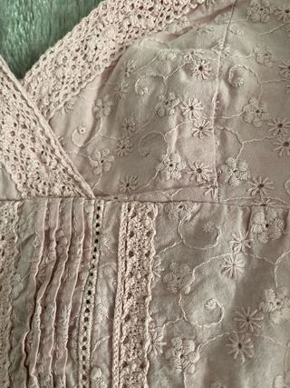 Camiseta tirantes rosa claro