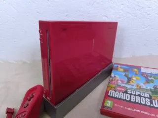 Consola Wii Roja + Mando + Juego