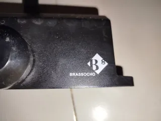 Cierra Puertas Hidráulico con Brazo