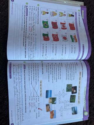 Team Up Now! 4 Activity Book & Interactive Pupi...