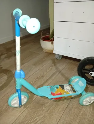 Patín infantil 3 ruedas