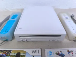 Nintendo Wii con Wii Sports e Wii Party