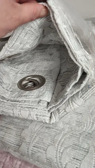 2 Cortinas Jacquard grises y blancas nuevas
