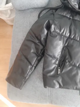 Abrigo acolchado Zara negro