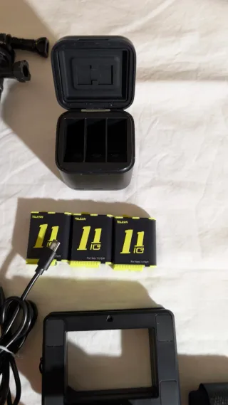 GoPro Hero 11 + Accesorios