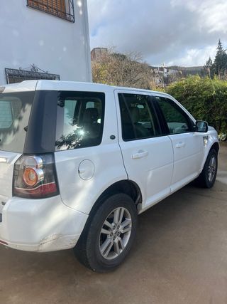 Land Rover Freelander 2013
