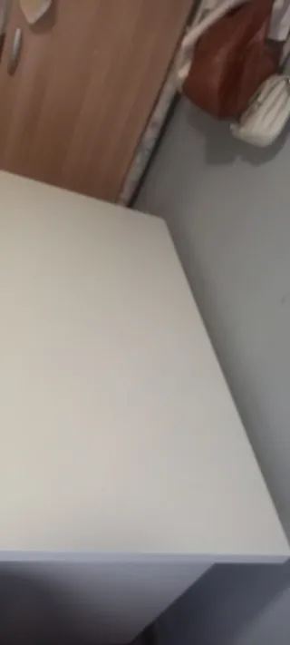 Escritorio blanco con cajones Ikea