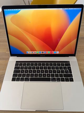 MacBook Pro 15 2.8GHz Quad-Core Intel i7