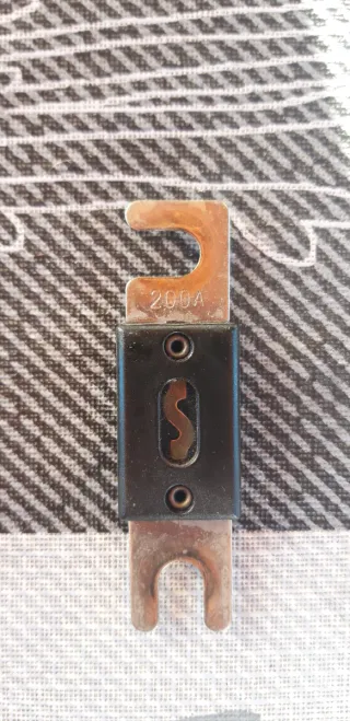 Portafusibles y fusibles transparentes para 12V