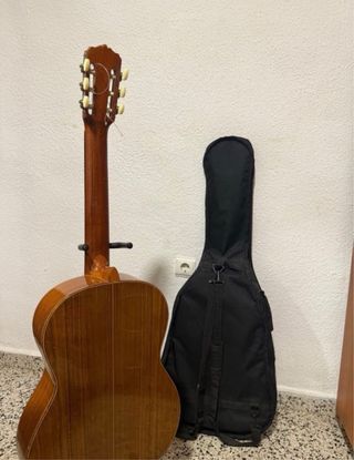 GUITARRA ARTESANAL JUAN RUZAFA