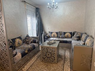 Salón Marroquí: 3 Sofás, Mesa y Separador