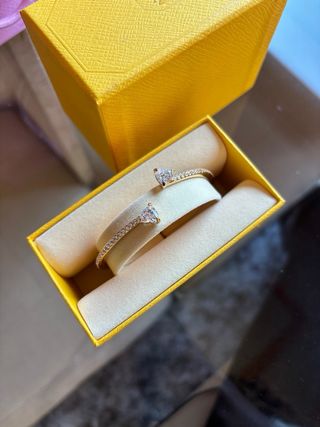 Pulsera Swarovski Corazones Dorada