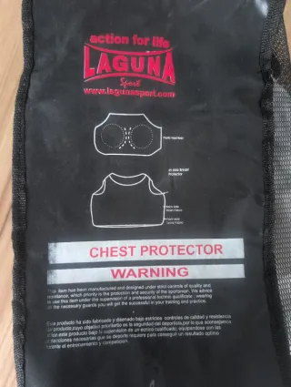 Protector Pecho Femenino Blanco