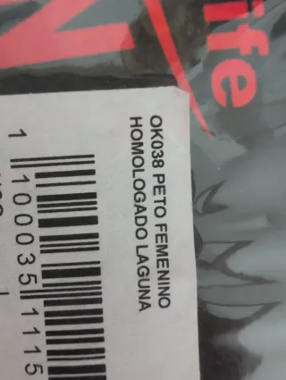 Protector Pecho Femenino Blanco