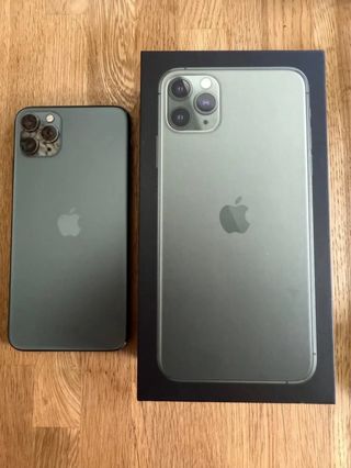 iPhone 11 Pro Max 256GB Verde Noche