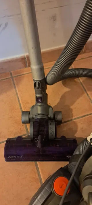 Aspiradora Dyson Cilíndrica