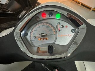 Piaggio Liberty 125 Scooter Blanca