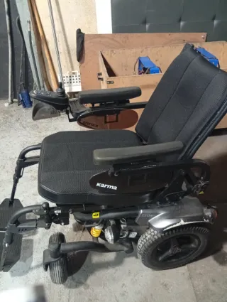 Silla eléctrica Karma poco uso