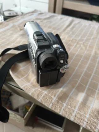 Videocámara Hitachi DVE CAM