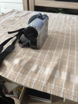Videocámara Hitachi DVE CAM
