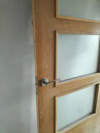 Puertas de madera con cristal