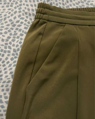 Pantalón verde fluido