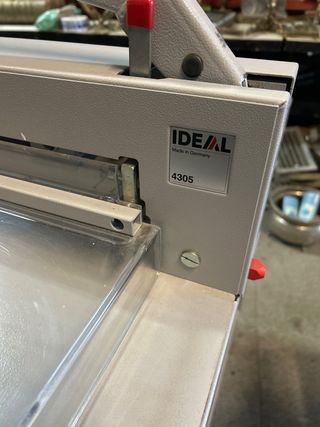 Guillotina Mesa Ideal 4305