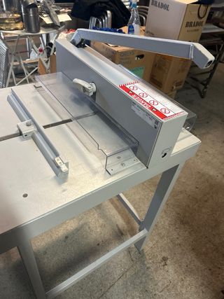 Guillotina Mesa Ideal 4305