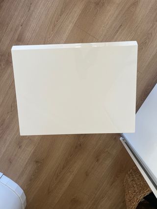 juego de dos Mesitas de noche blanca