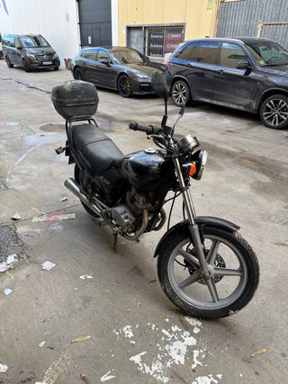 Honda CB 250cc Naked Manual