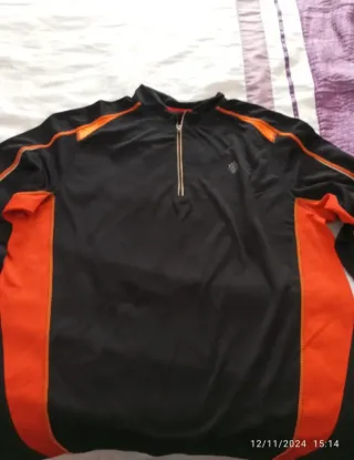 Camiseta deportiva manga larga hombre