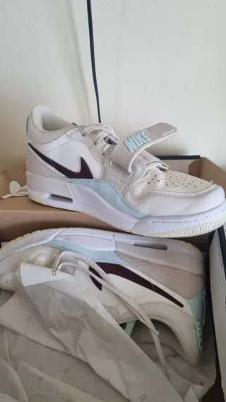 Nike Jordan Legacy 312 Low Blancas Moradas